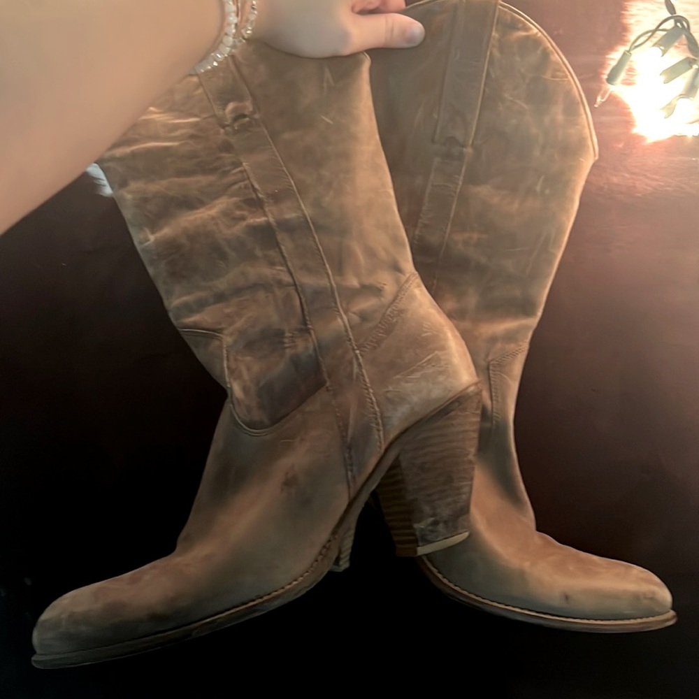Dress boots